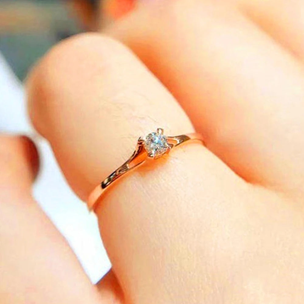 Bague minimaliste zircon